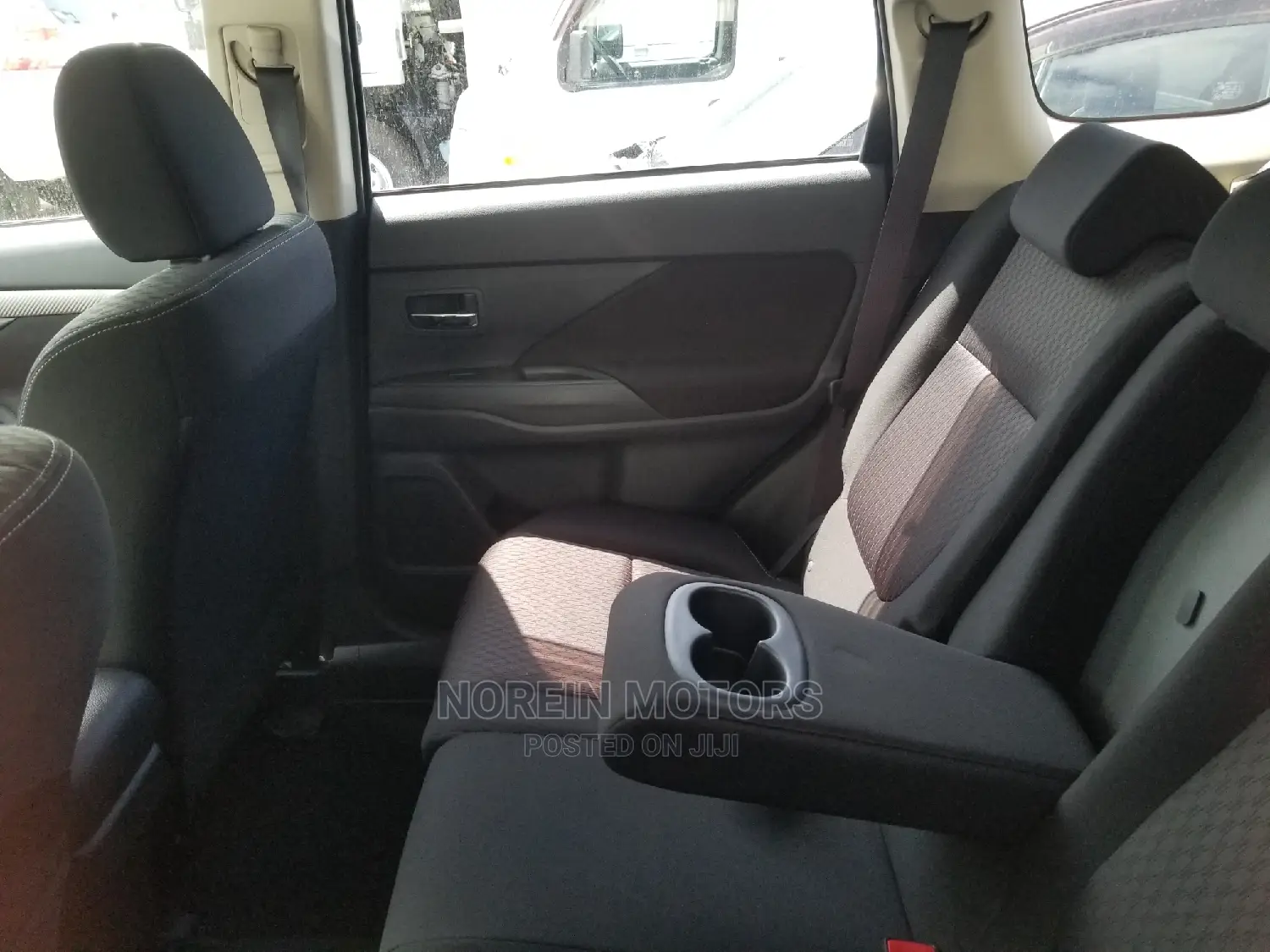 Mitsubishi Outlander 2015 Blue