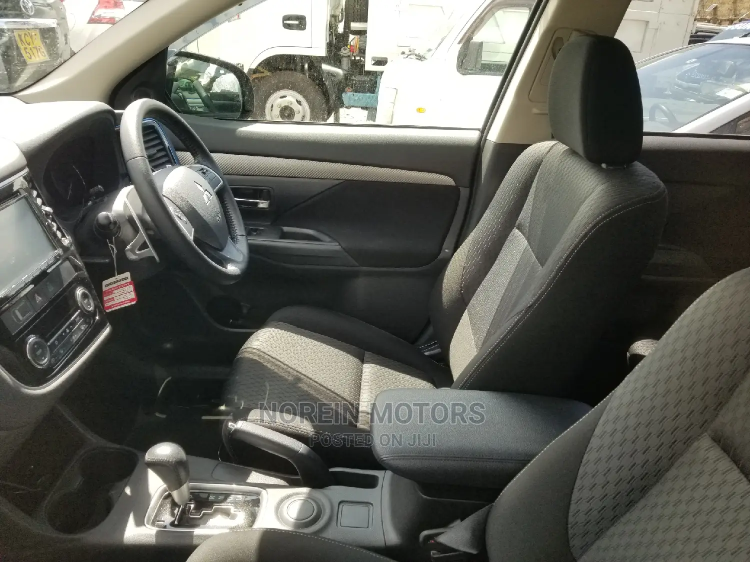 Mitsubishi Outlander 2015 Blue