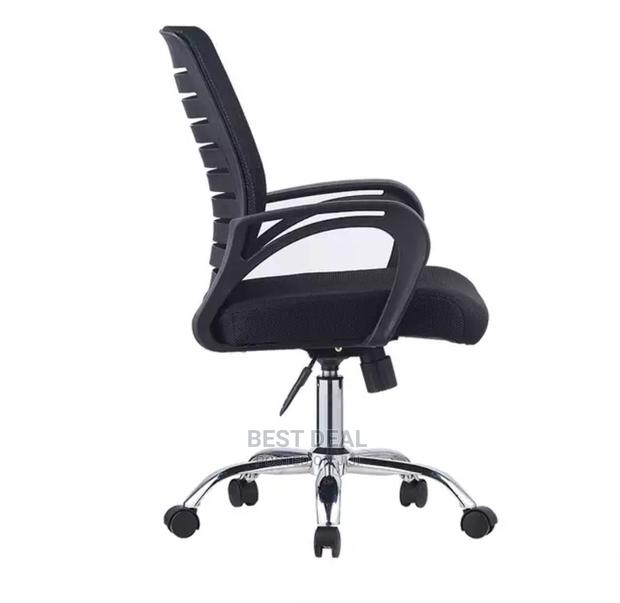 Mesh Chair - thumbnail 2