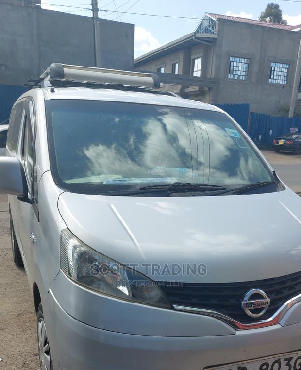 Nissan Nv200 Front Windscreen - thumbnail 2