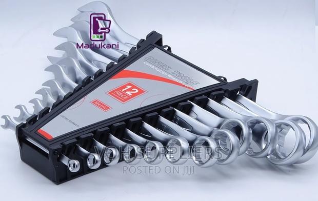 – Made of Premium Chrome Vanadium Steel With a Mirror Chrome