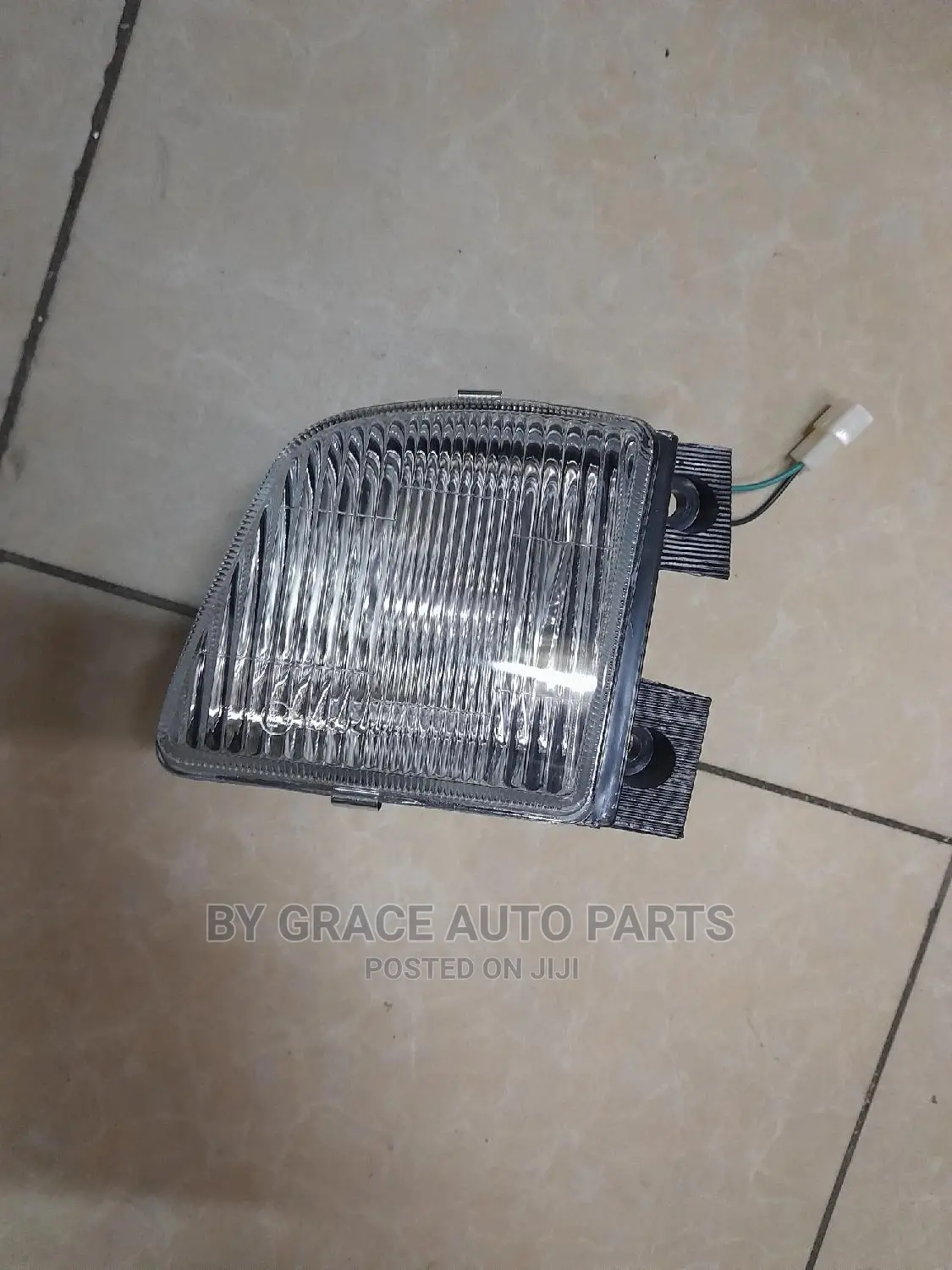 Foglamp/Bumper Lamp Shark/5l/Hiace