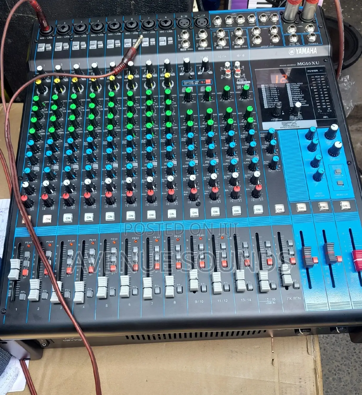 Yamaha Plain Mixer