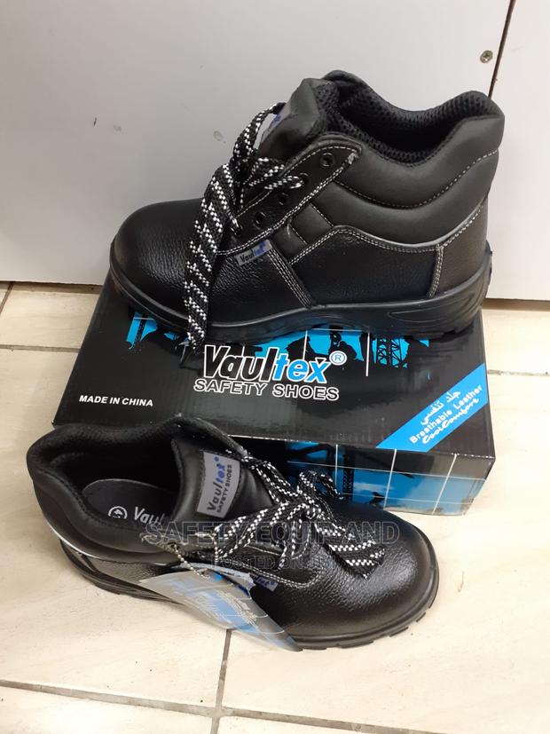Vaultex Safety Boot at a Discounted Price - thumbnail 2
