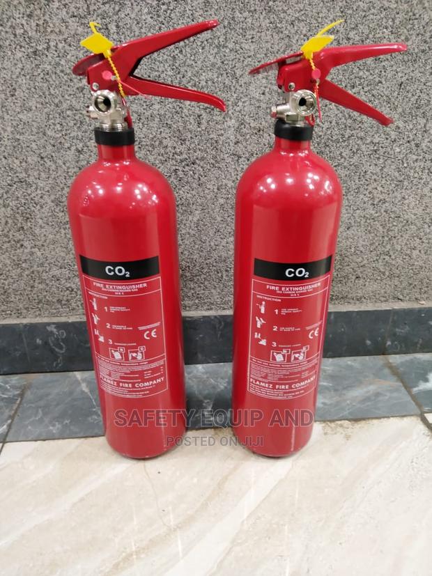 Fire Extinguishers/Co2 2gs - thumbnail 3