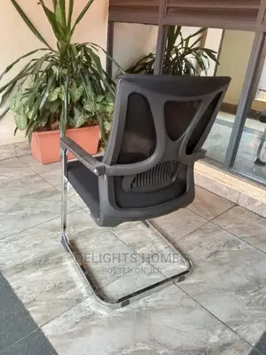 Orthopaedic Visitors/Office Chair