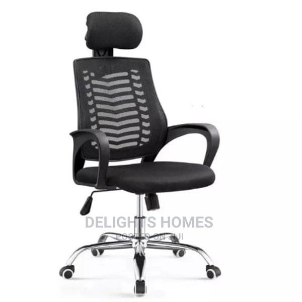 Office Chair With Head-Rest