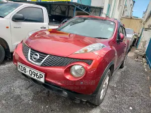 Red Nissan Juke 2013 - Pre-owned Vehicle