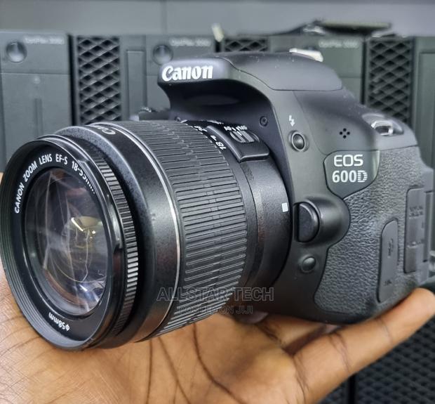 Canon Eos 600D DSLR Camera With 18-55mm Lens