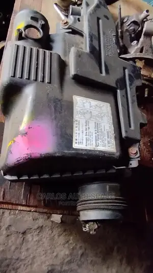 Air Cleaner Housing Prado 120