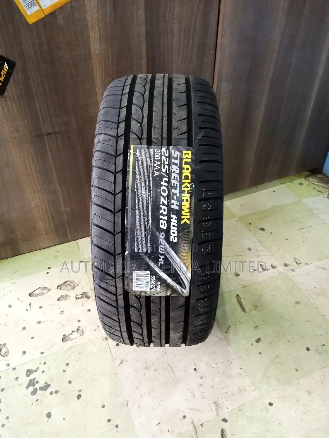 225/40r18 Blackhawk