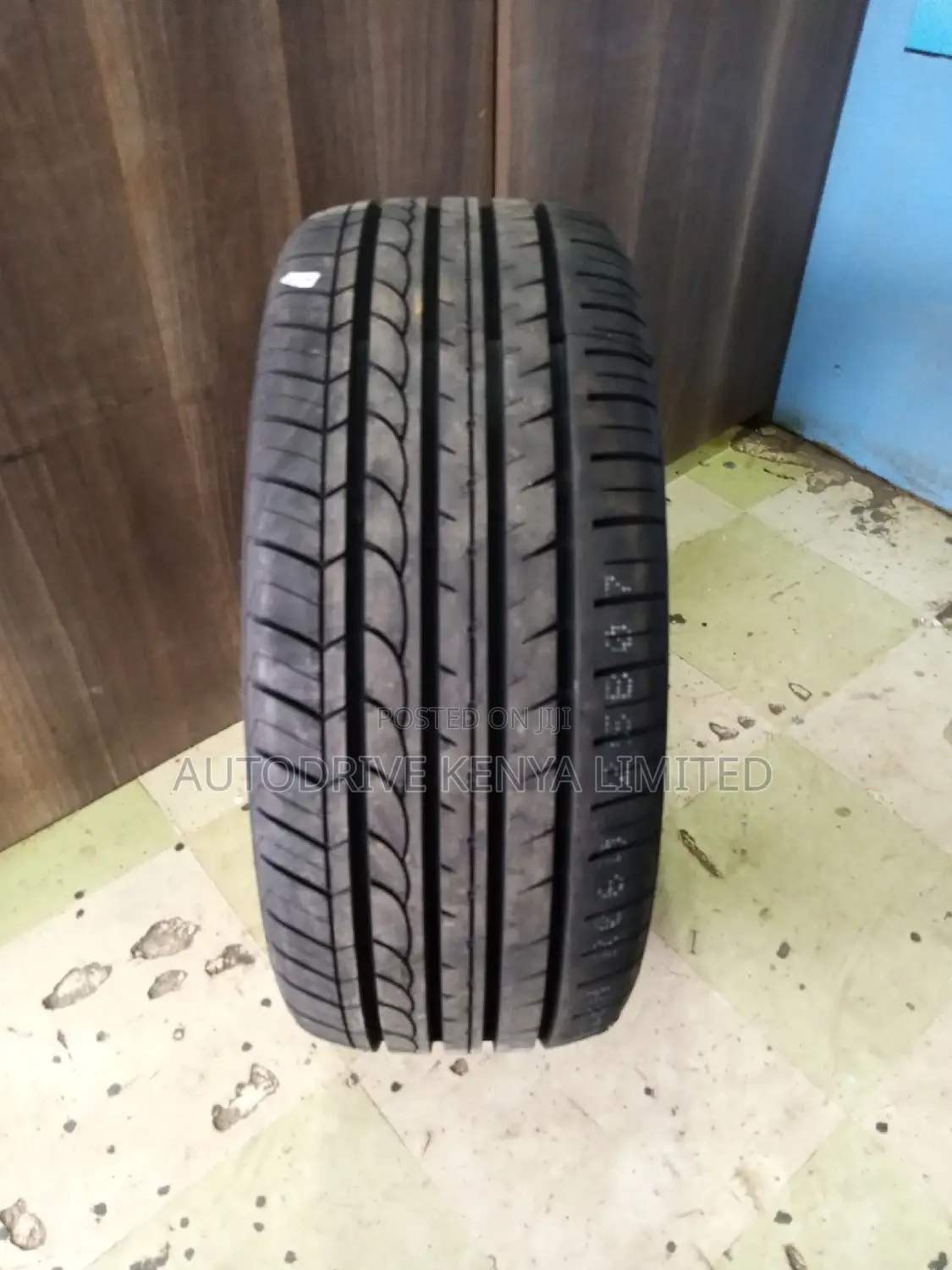 225/40r18 Blackhawk