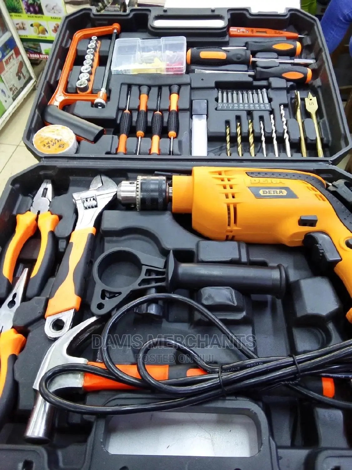Dera Tool Set With a Drill