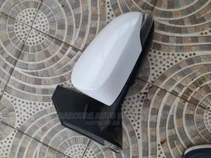 Allion Premio 265 (2010 ) Side Mirrors