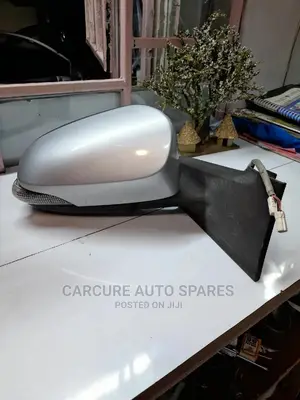 Vitz 2010 to 2015 Side Mirrors