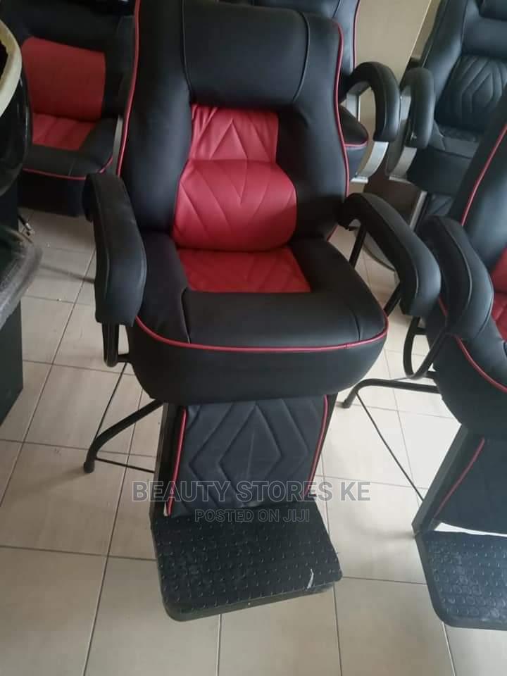 Simple Barber Chair /Kinyozi Chair in Nairobi Central Salon Equipment