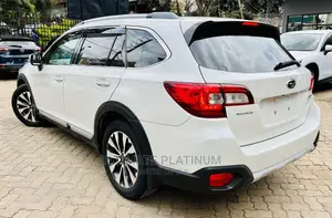 Subaru Outback 2.5i Limited AWD 2016 White
