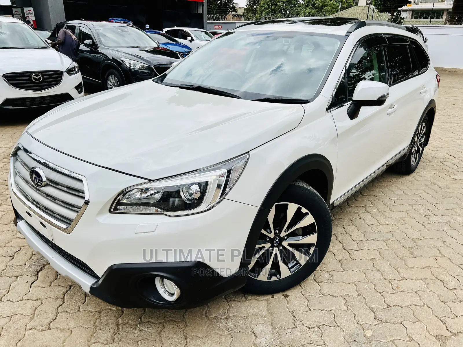 Subaru Outback 2.5i Limited AWD 2016 White