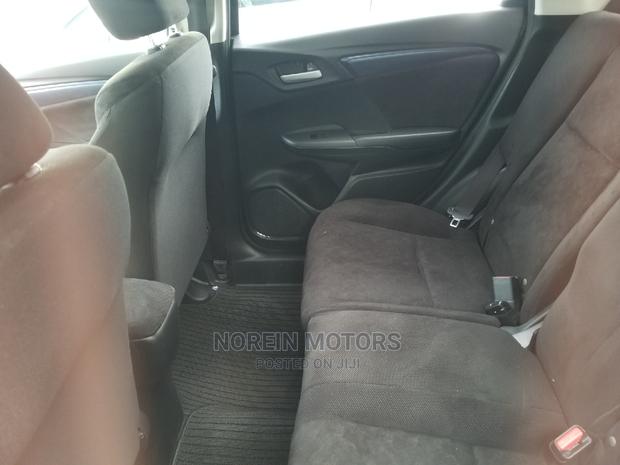 Honda Shuttle 2015 Silver - thumbnail 10