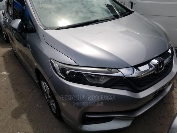 Honda Shuttle 2015 Silver