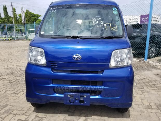 Daihatsu HIJET 2014 Blue - thumbnail 2