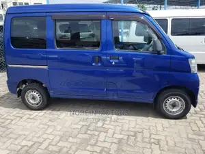 Daihatsu HIJET 2014 Blue