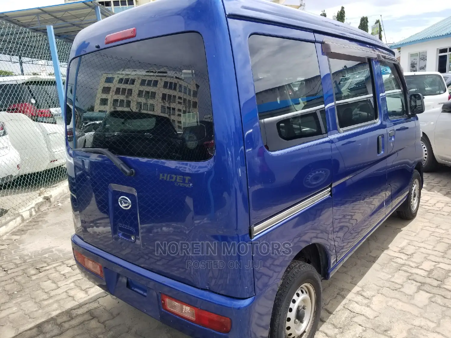 Daihatsu HIJET 2014 Blue