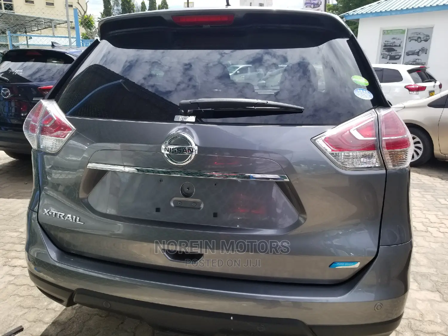 Nissan X-Trail 2015 Gray