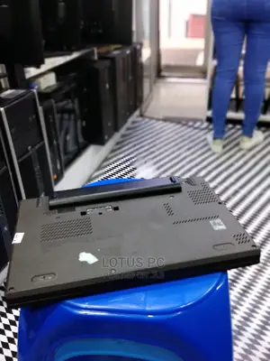 Laptop Lenovo ThinkPad X240 4GB Intel Core I5 HDD 500GB