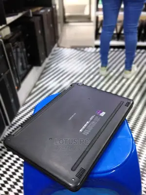 Laptop Dell Latitude 3189 4GB Intel Celeron SSD 128GB