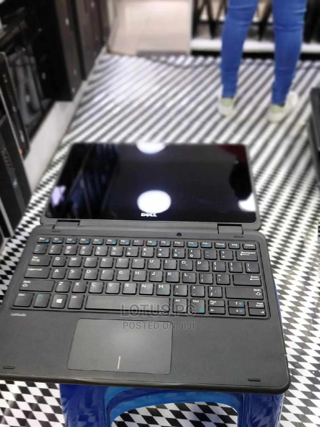 Laptop Dell Latitude 11 3190 4GB Intel Celeron SSD 128GB