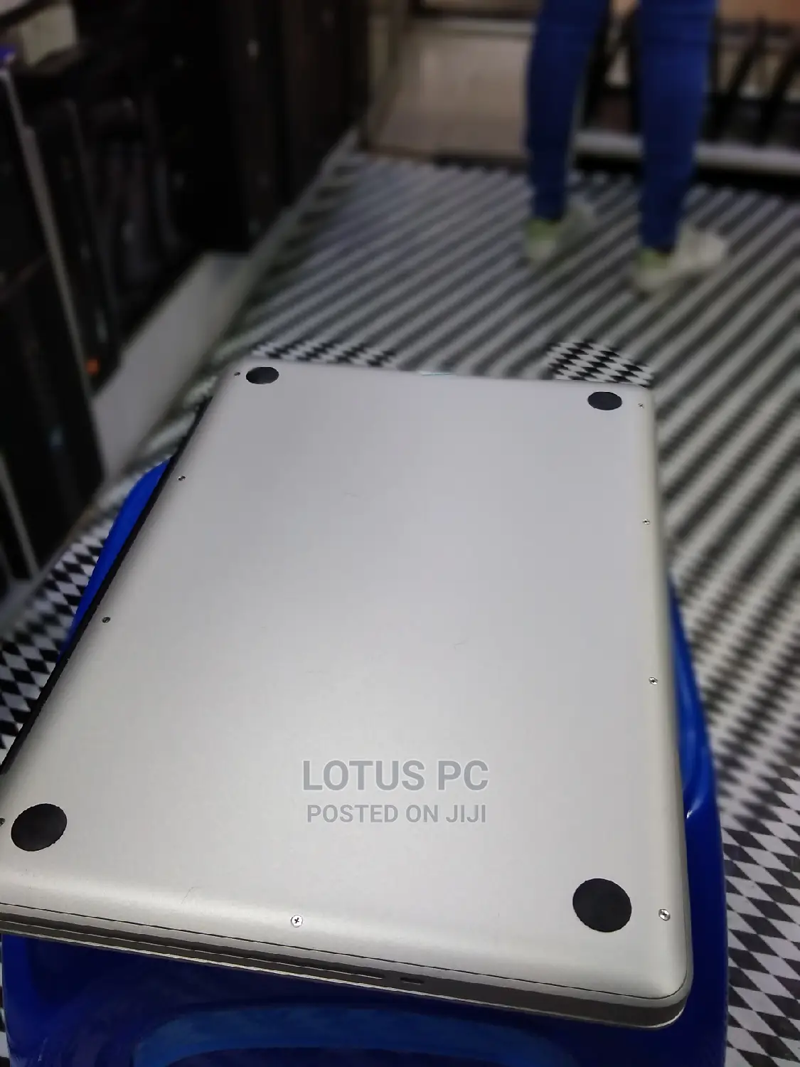 Laptop Apple MacBook Pro 4GB Intel Core I5 HDD 500GB