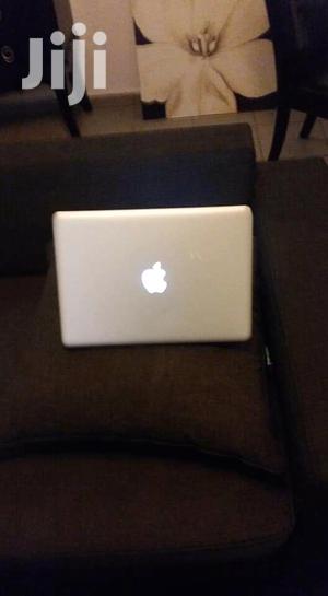Laptop Apple MacBook Pro 4GB Intel Core i5 HDD 500GB