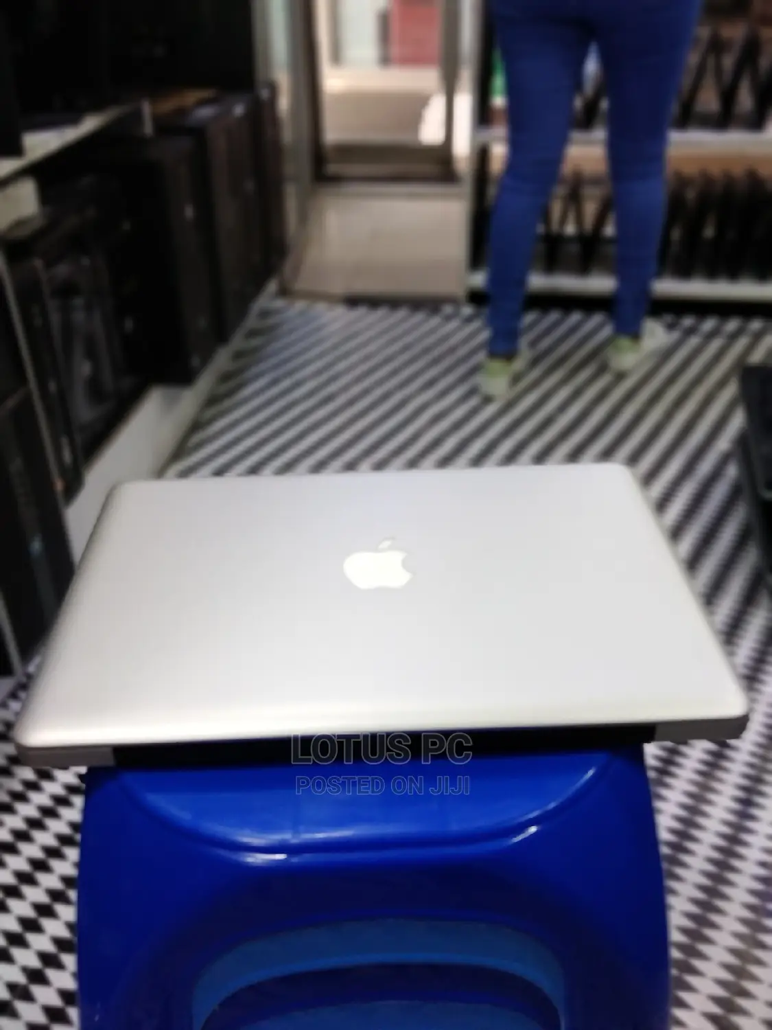 Laptop Apple MacBook Pro 2012 4GB Intel Core I5 HDD 500GB