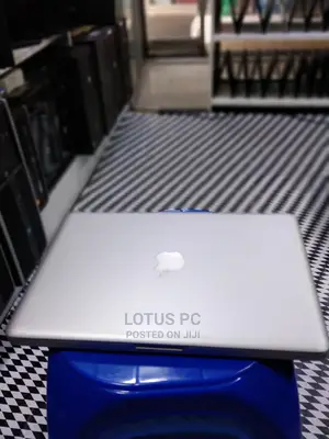 Laptop Apple MacBook Pro 2012 4GB Intel Core I5 HDD 500GB