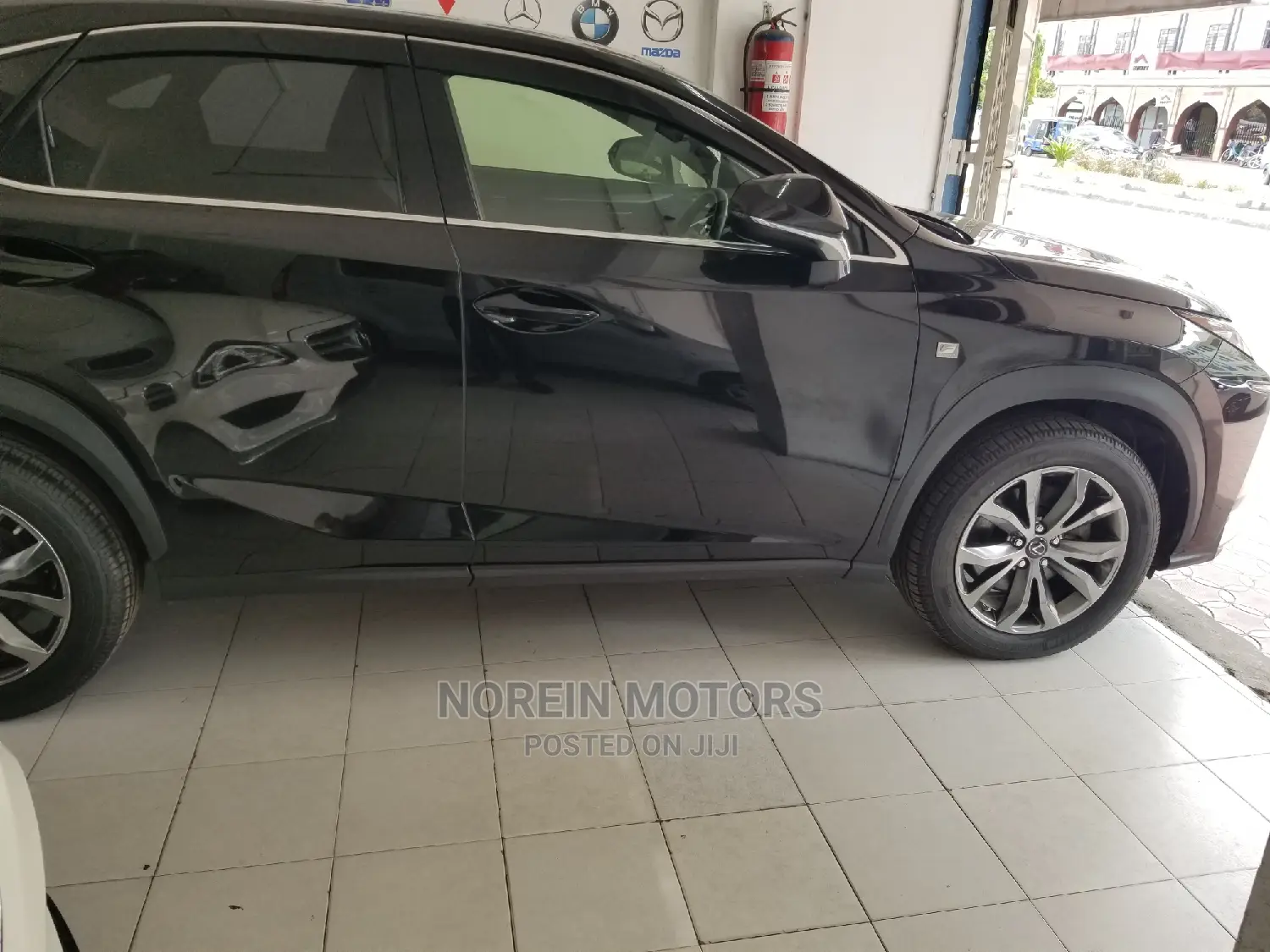 Lexus NX 200t FWD 2015 Black