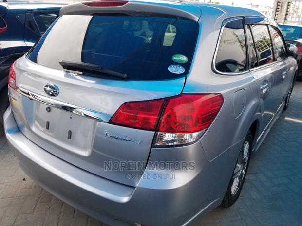 Subaru Legacy 2014 Silver - thumbnail 11