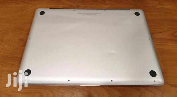 Laptop Apple MacBook Pro 4GB Intel Core i5 HDD 500GB - thumbnail 3