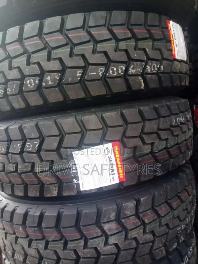 19.5 Roadshine Tyre Allterrain