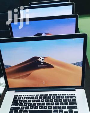 Laptop Apple MacBook Pro 4GB Intel Core i5 HDD 500GB