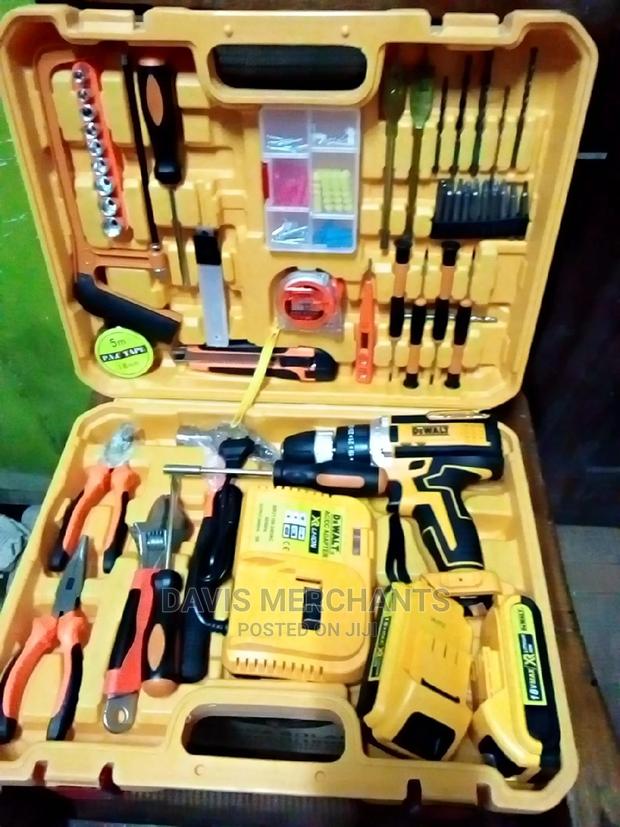 Dewalt Tool Set With a Cordless Drill