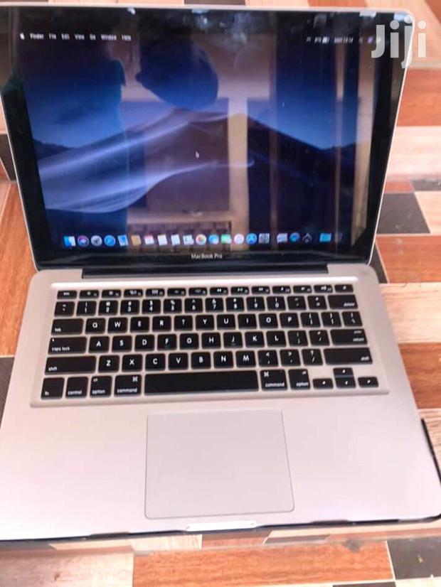 Laptop Apple MacBook Pro 4GB Intel Core i5 HDD 500GB
