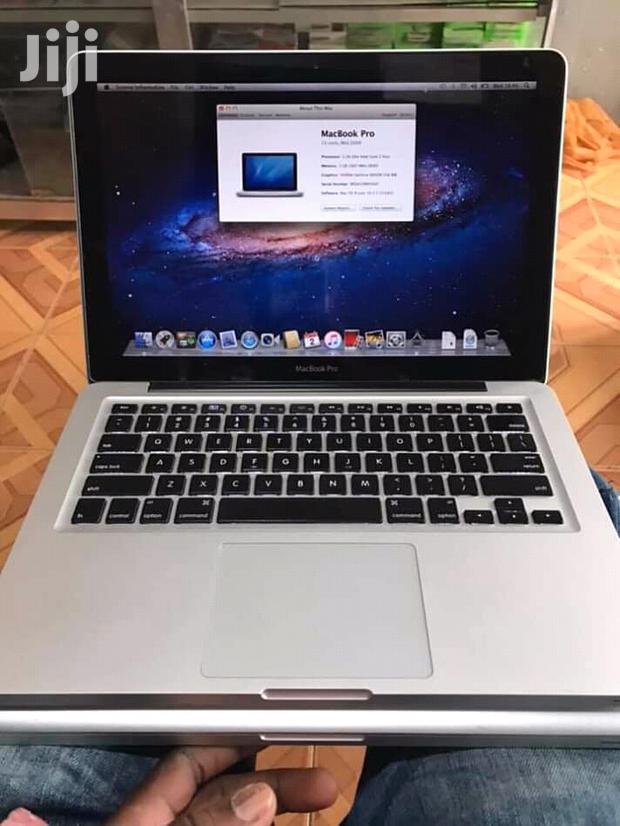 Laptop Apple MacBook Pro 4GB Intel Core i5 HDD 500GB