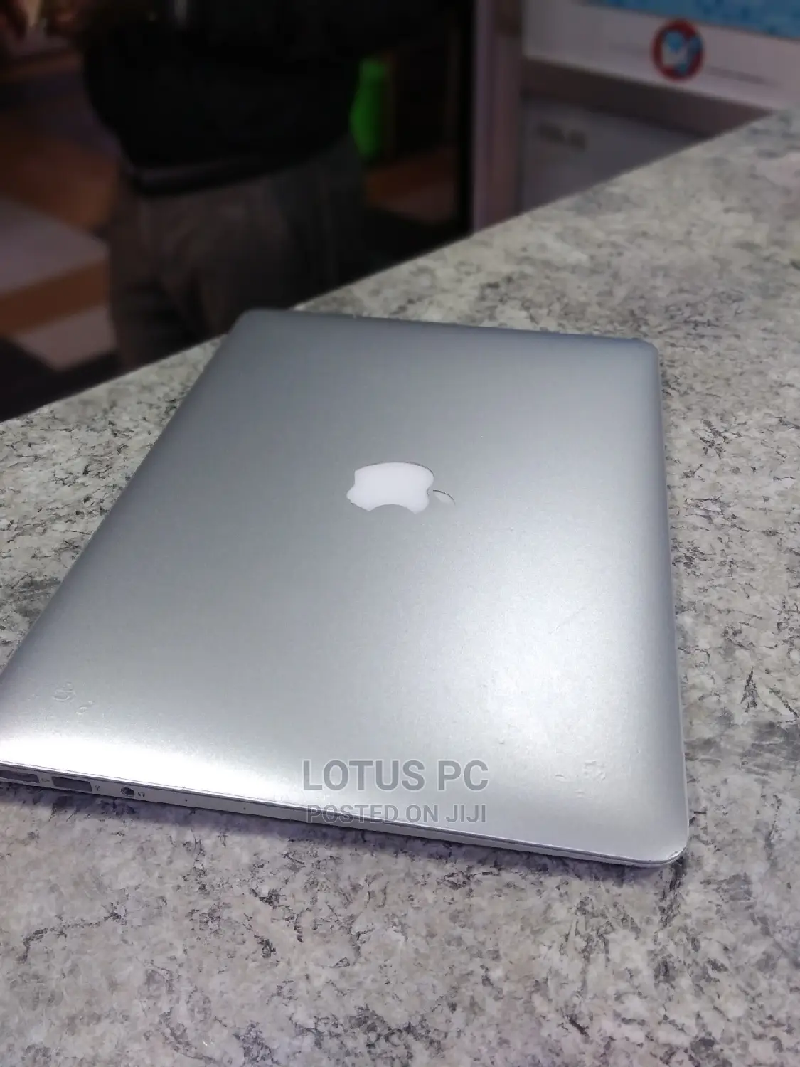 Laptop Apple MacBook Air 2017 8GB Intel Core I7 SSD 256GB