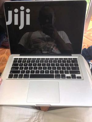 Laptop Apple MacBook Pro 4GB Intel Core i5 HDD 500GB