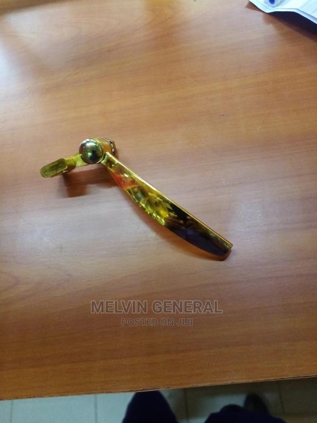 Window Handles - main view