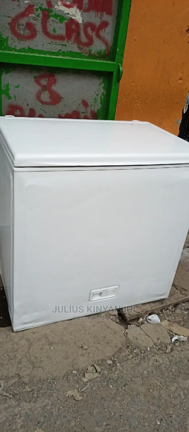 Deep Freezer Medium Size