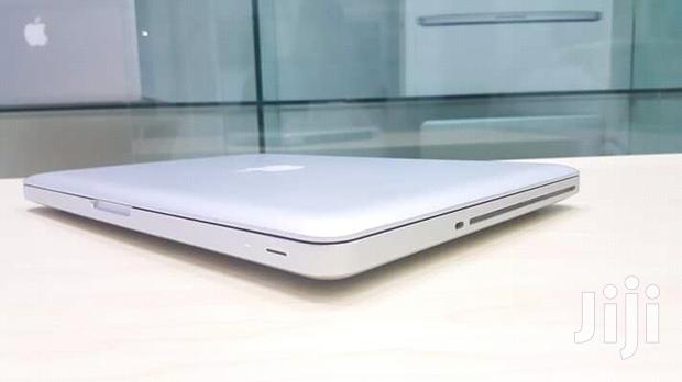 Laptop Apple MacBook Pro 4GB Intel Core i5 HDD 500GB - thumbnail 4