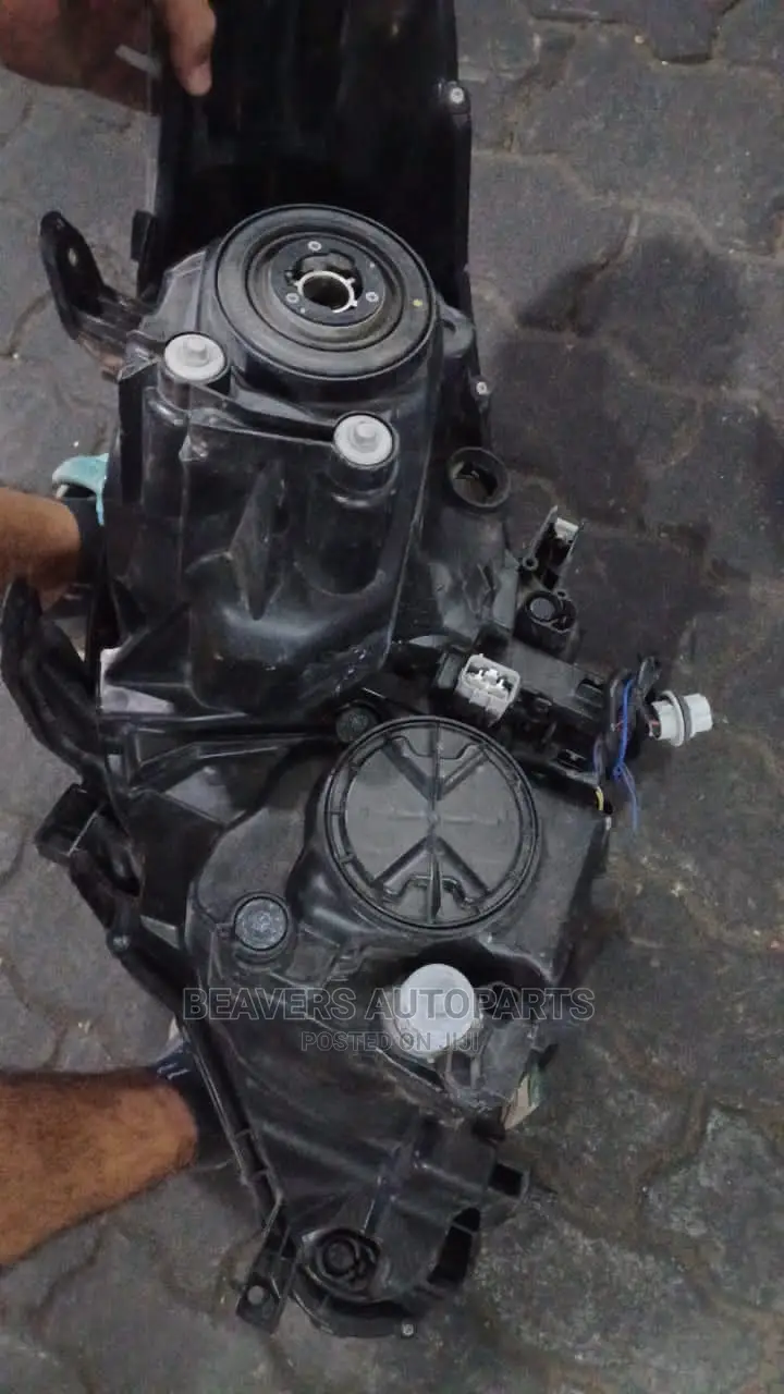 Alphard 2012 Headlight
