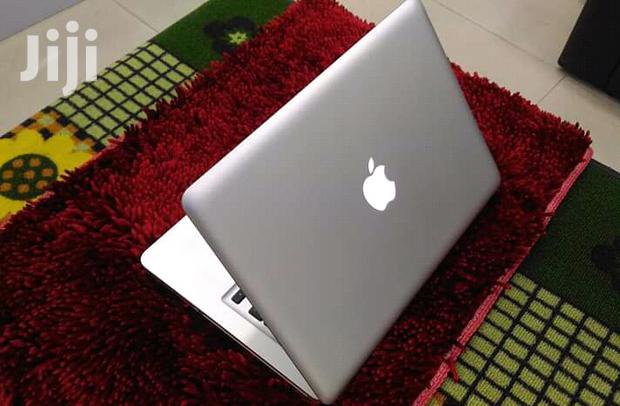 Laptop Apple MacBook Pro 4GB Intel Core i5 HDD 500GB - main view